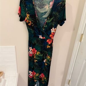 Popular Basics Green Leaf Print Dress